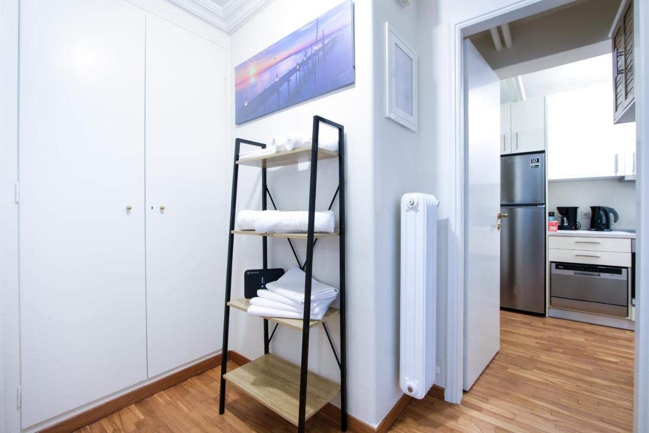 Glamorous In Kolonaki Apartment